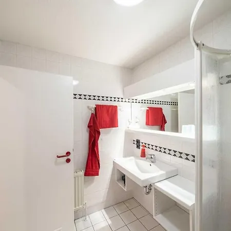 Ferienwohnung-348-mit-grosser-dachterrasse-residenz-kormoran-in-doese *